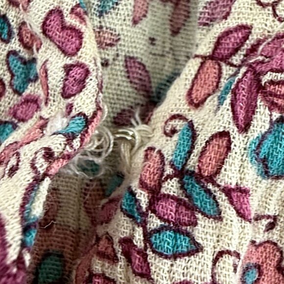 American Eagle Floral Romper Shorts Sleeveless Large Relaxed Fit Cotton &Viscose - Picture 10 of 16